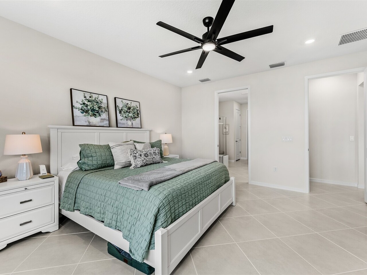 3582 Coastline Lane