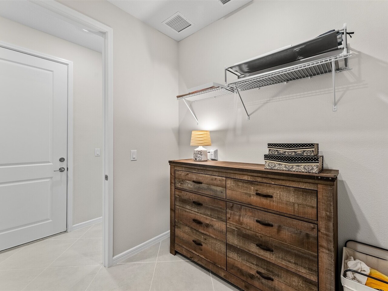 3582 Coastline Lane