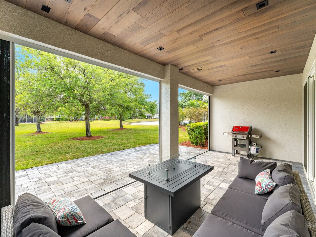 366 Gardendale Cir. SE