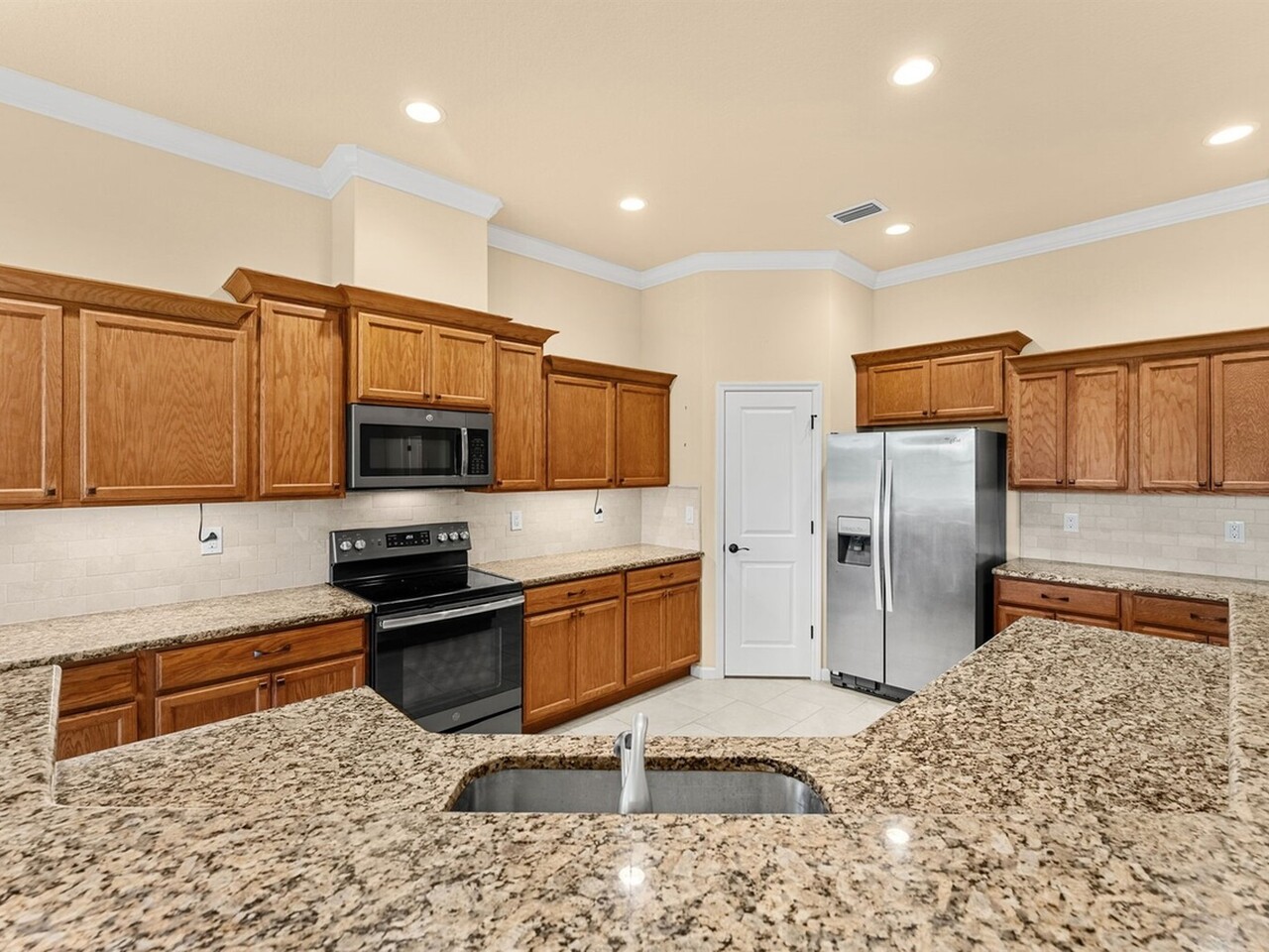 3720 Alamanda Key Drive