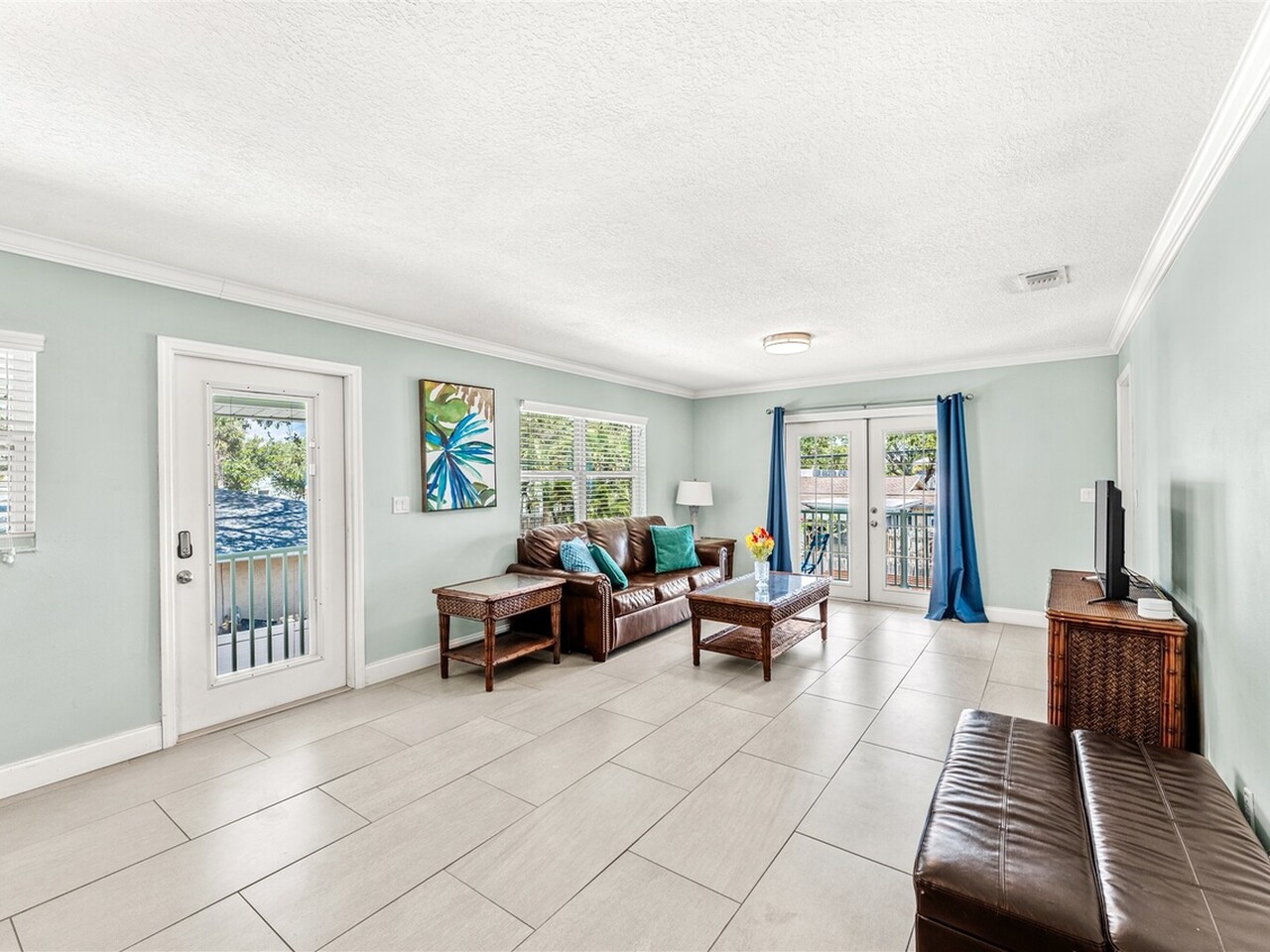 422 Jefferson Avenue