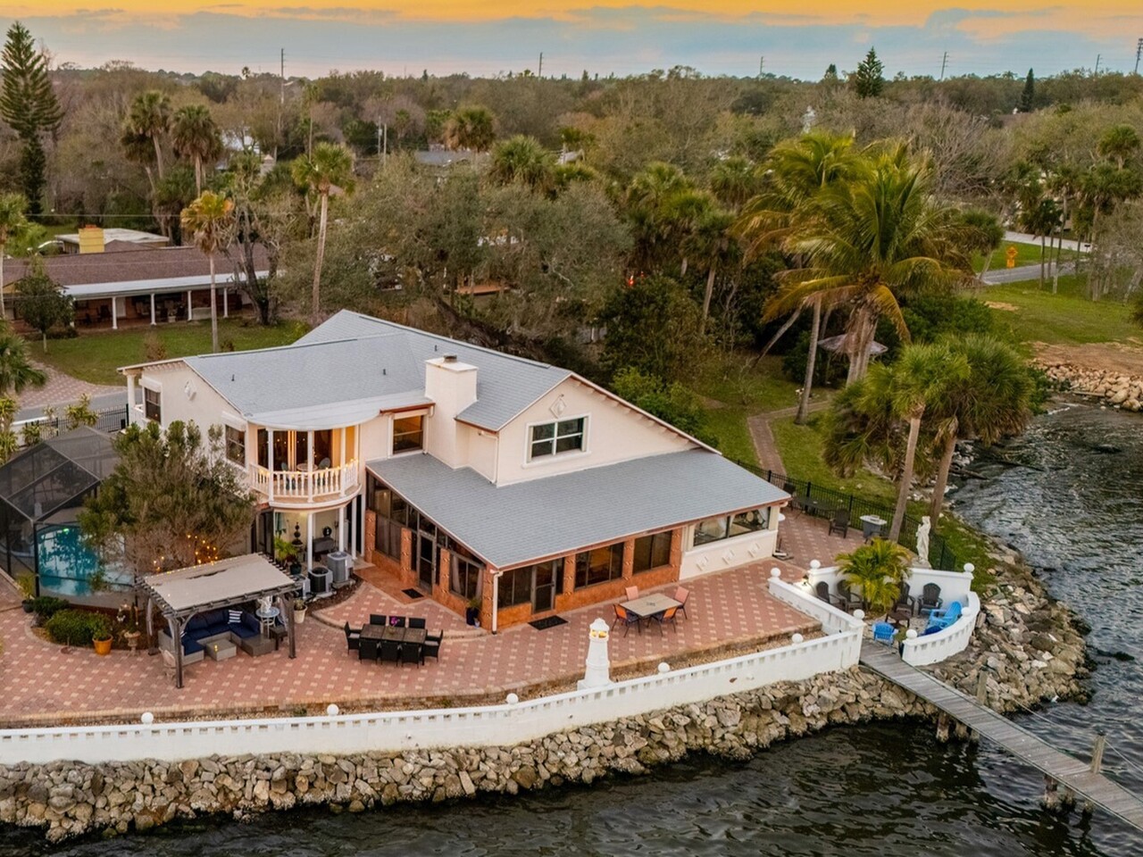 4270 Indian River Drive