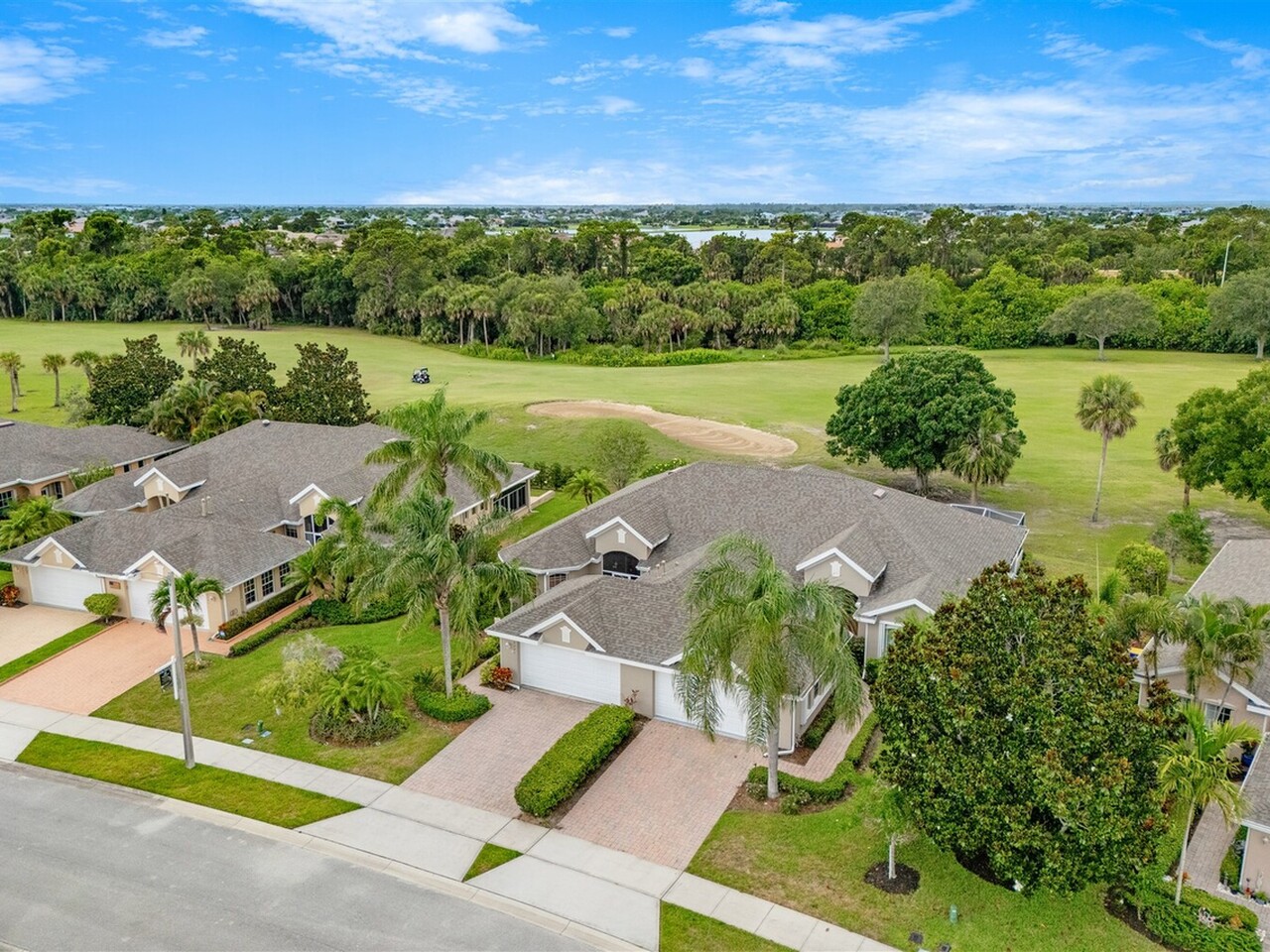 4341 Aberdeen Circle