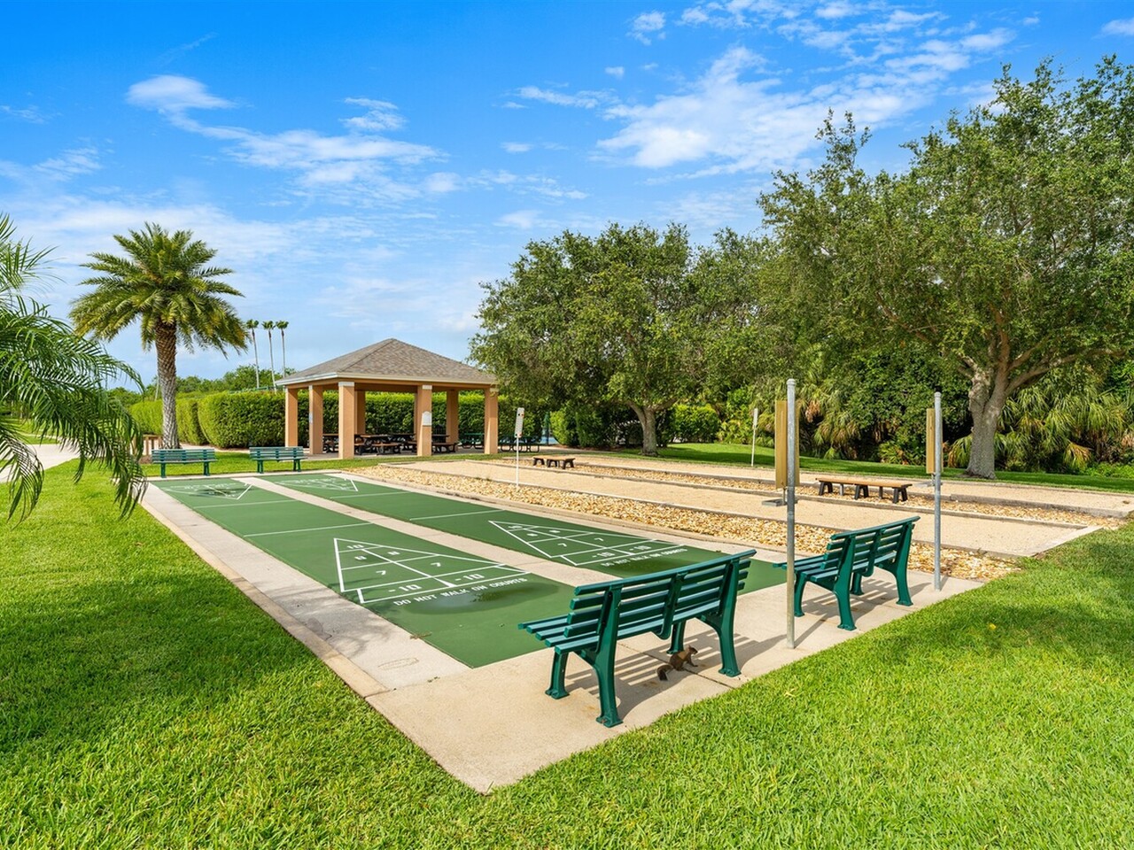 4341 Aberdeen Circle