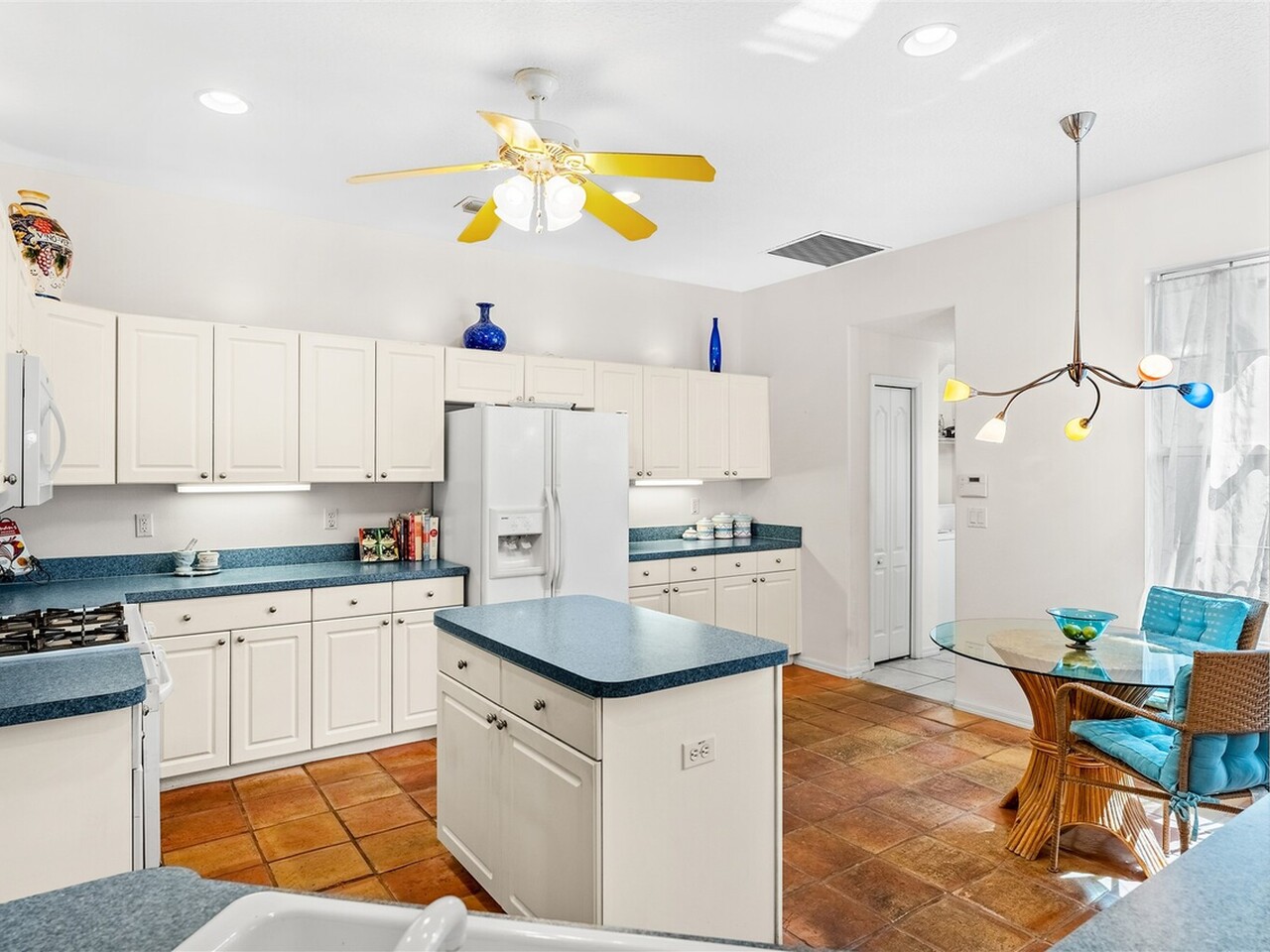 4341 Aberdeen Circle