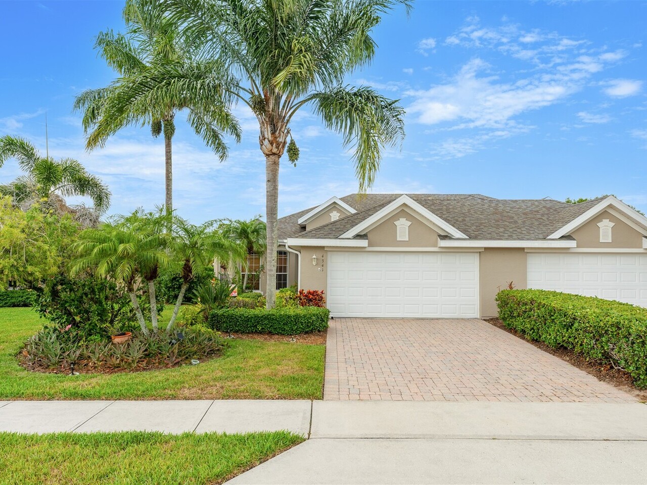 4341 Aberdeen Circle