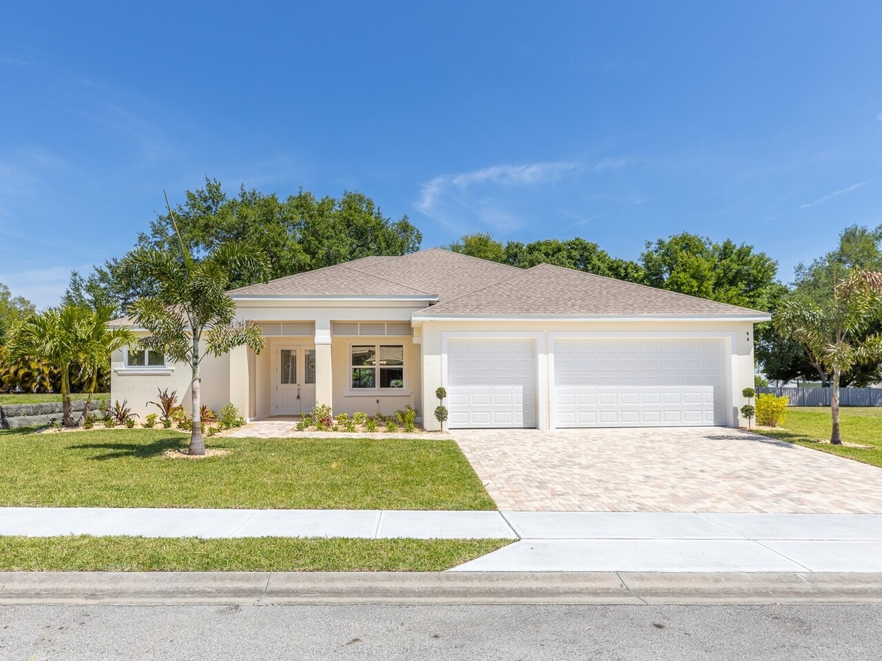 44 Loch Ness Drive