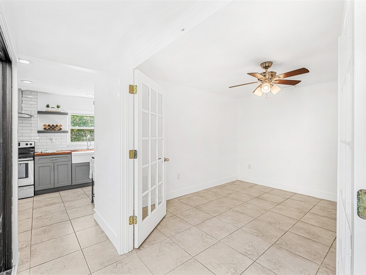 4405 Country Road