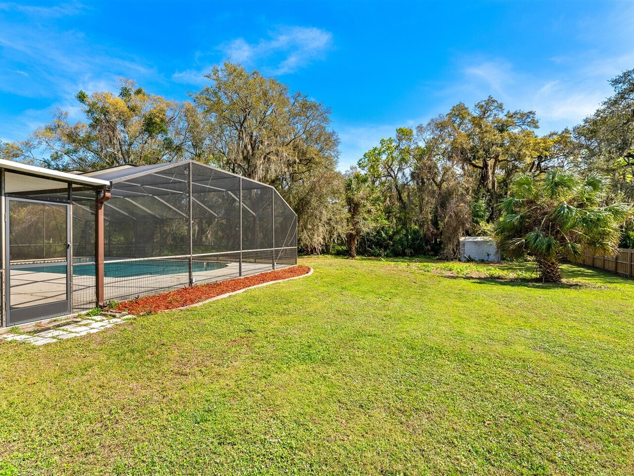 4405 Country Road