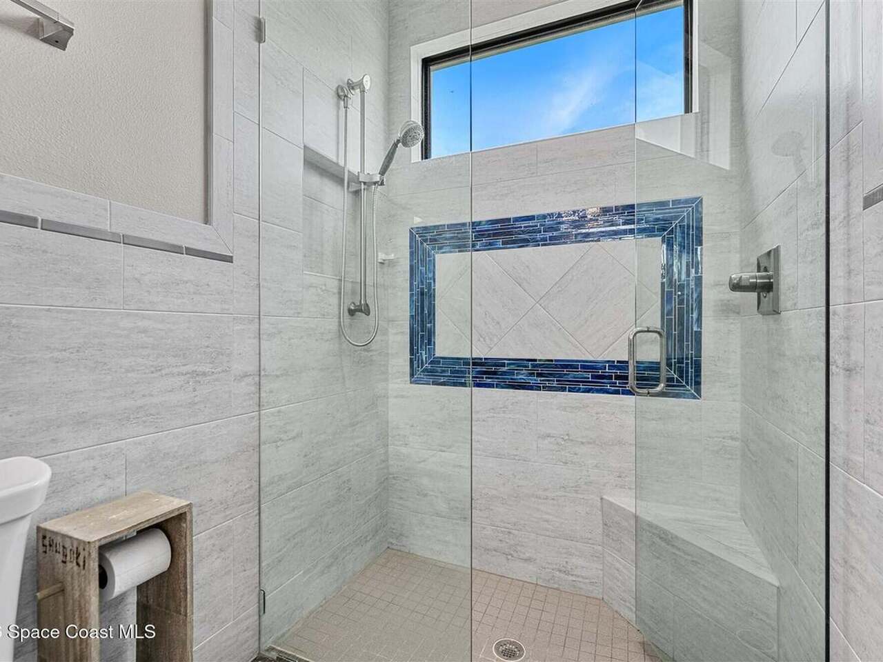 4696 Tea Tree Court