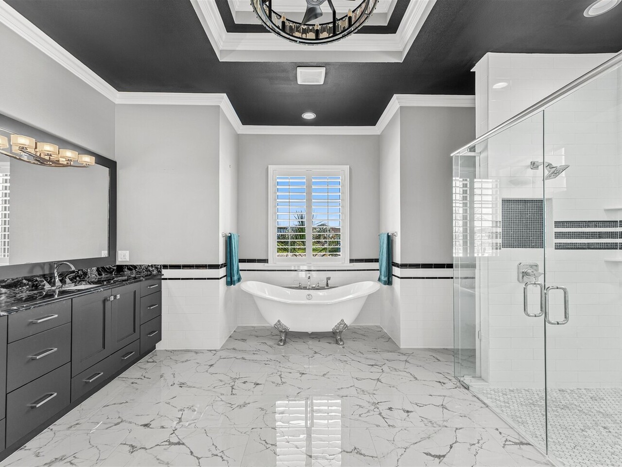 4696 Tea Tree Court