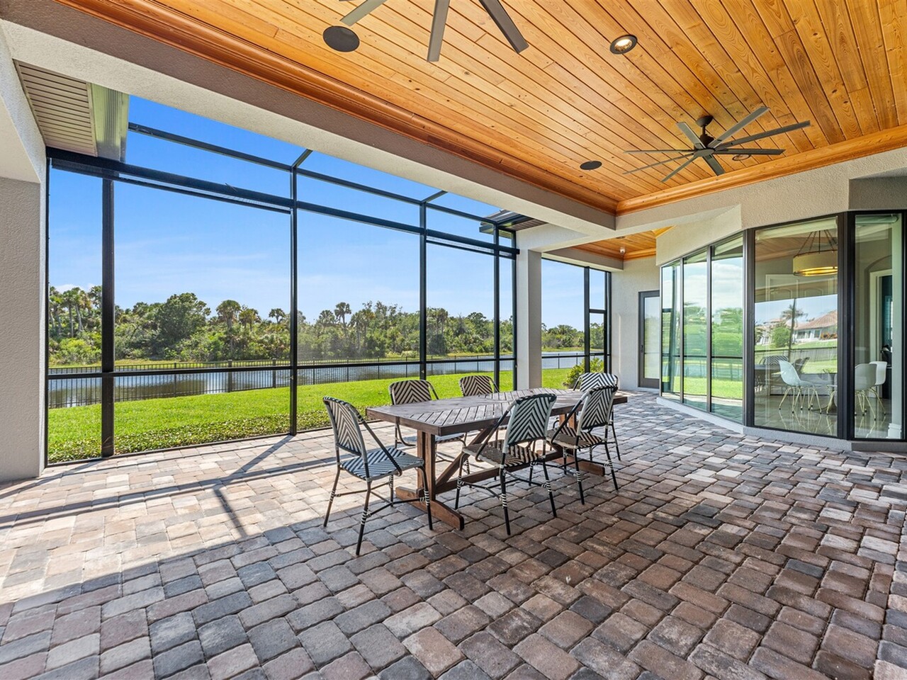 4696 Tea Tree Court