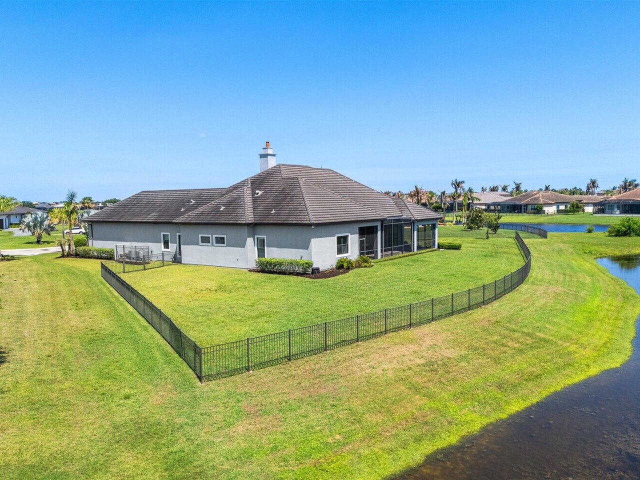 4696 Tea Tree Court