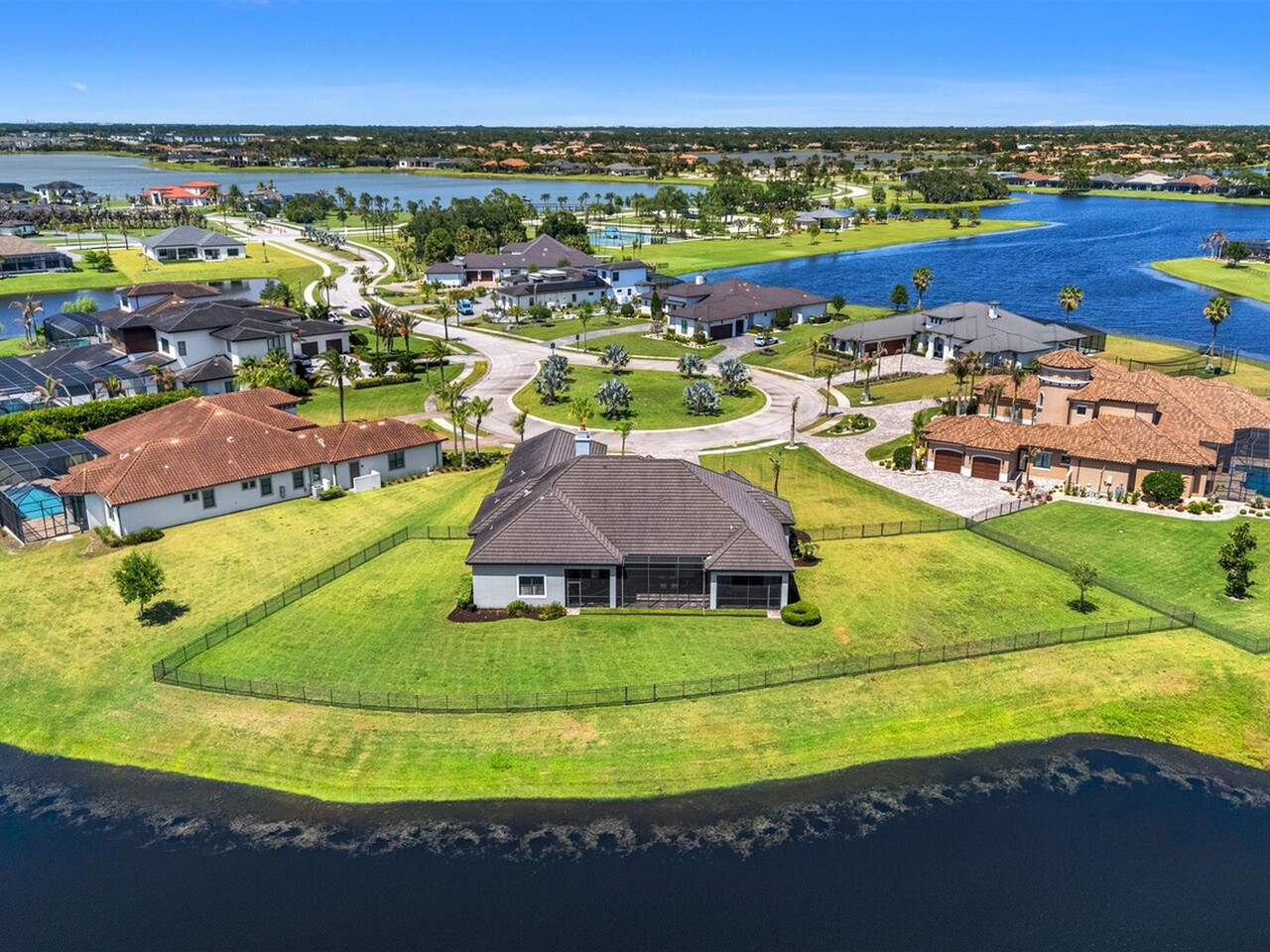4696 Tea Tree Court