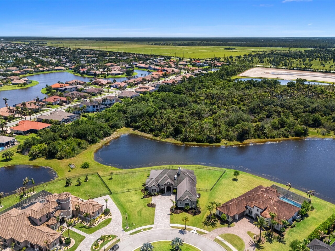 4696 Tea Tree Court