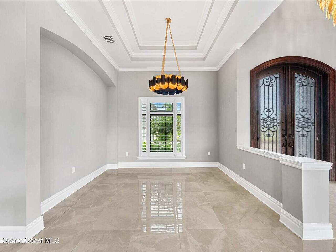 4696 Tea Tree Court