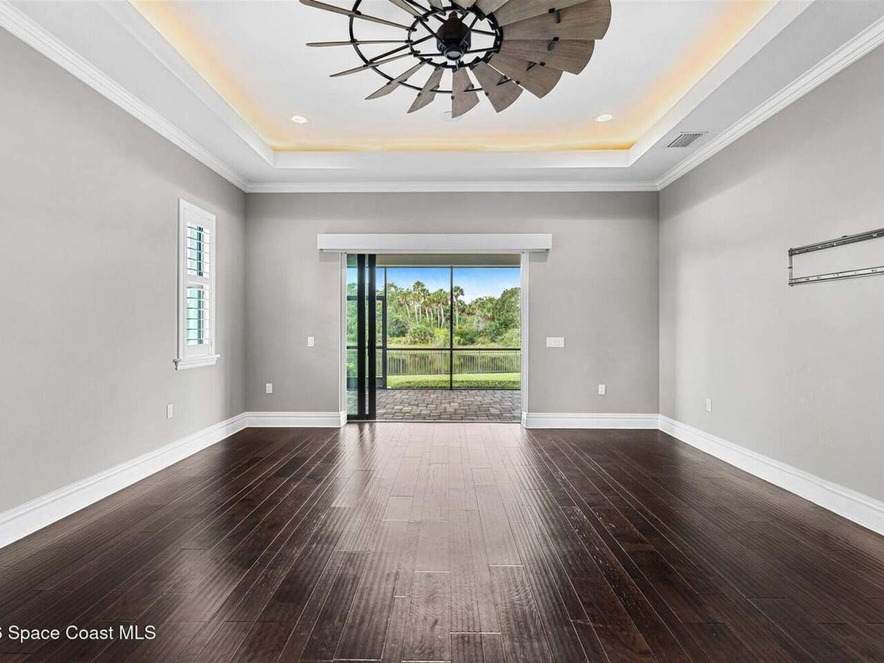 4696 Tea Tree Court