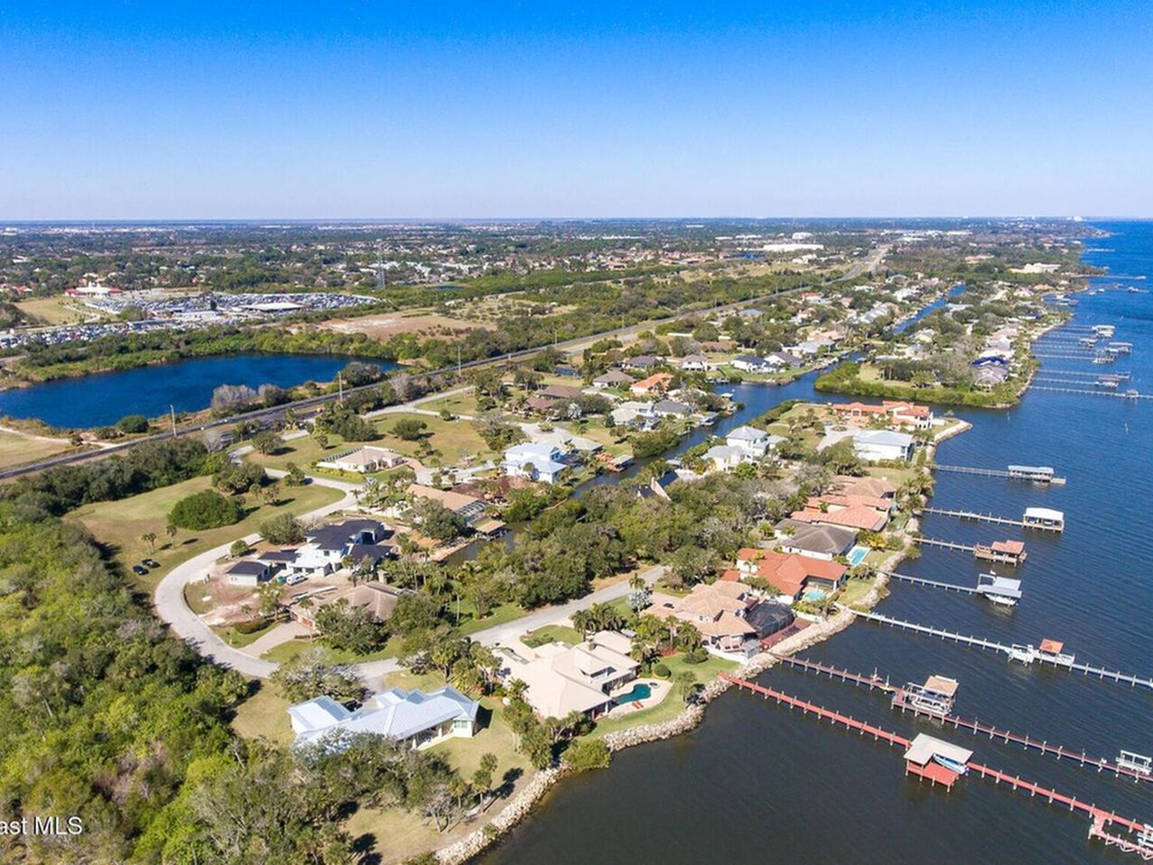 505 Topsail Drive