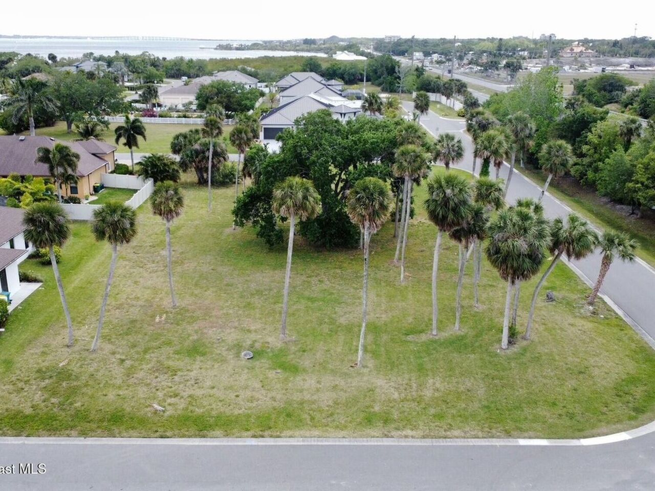505 Topsail Drive