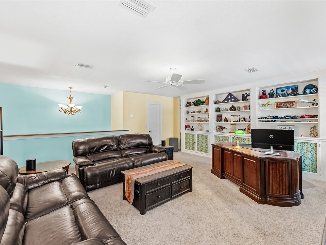 54 Ridge Court