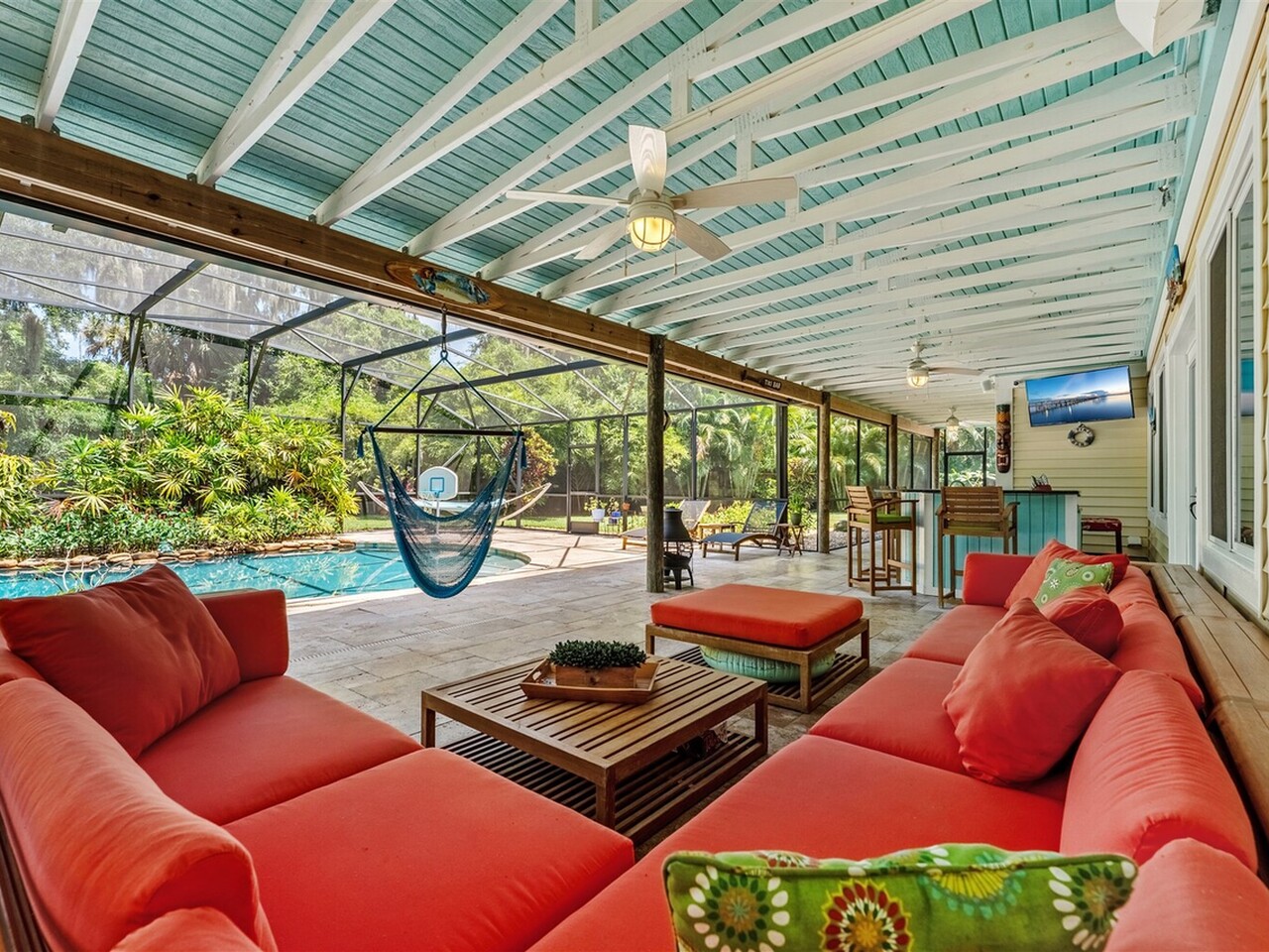 54 Ridge Court