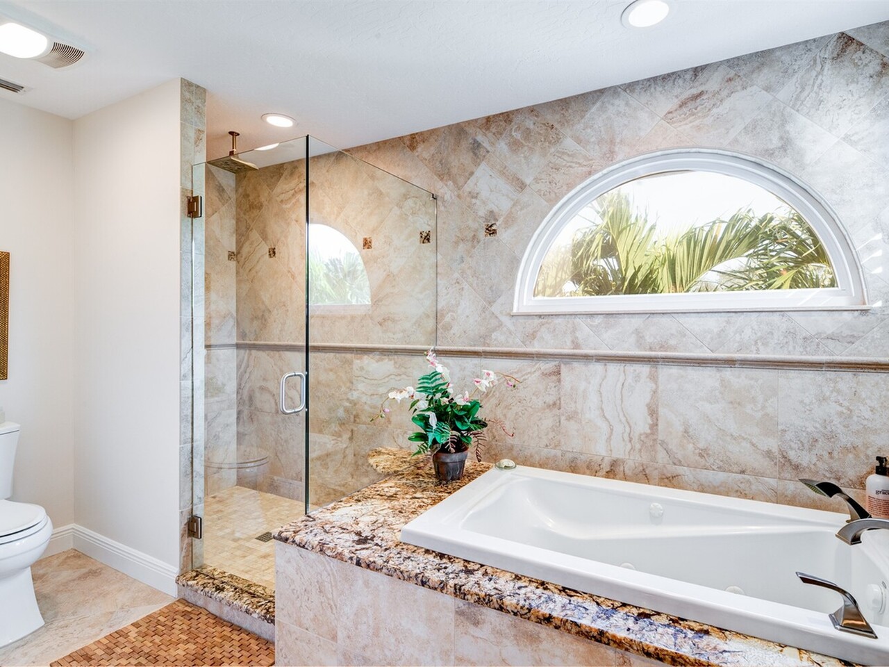 569 Hummingbird Drive