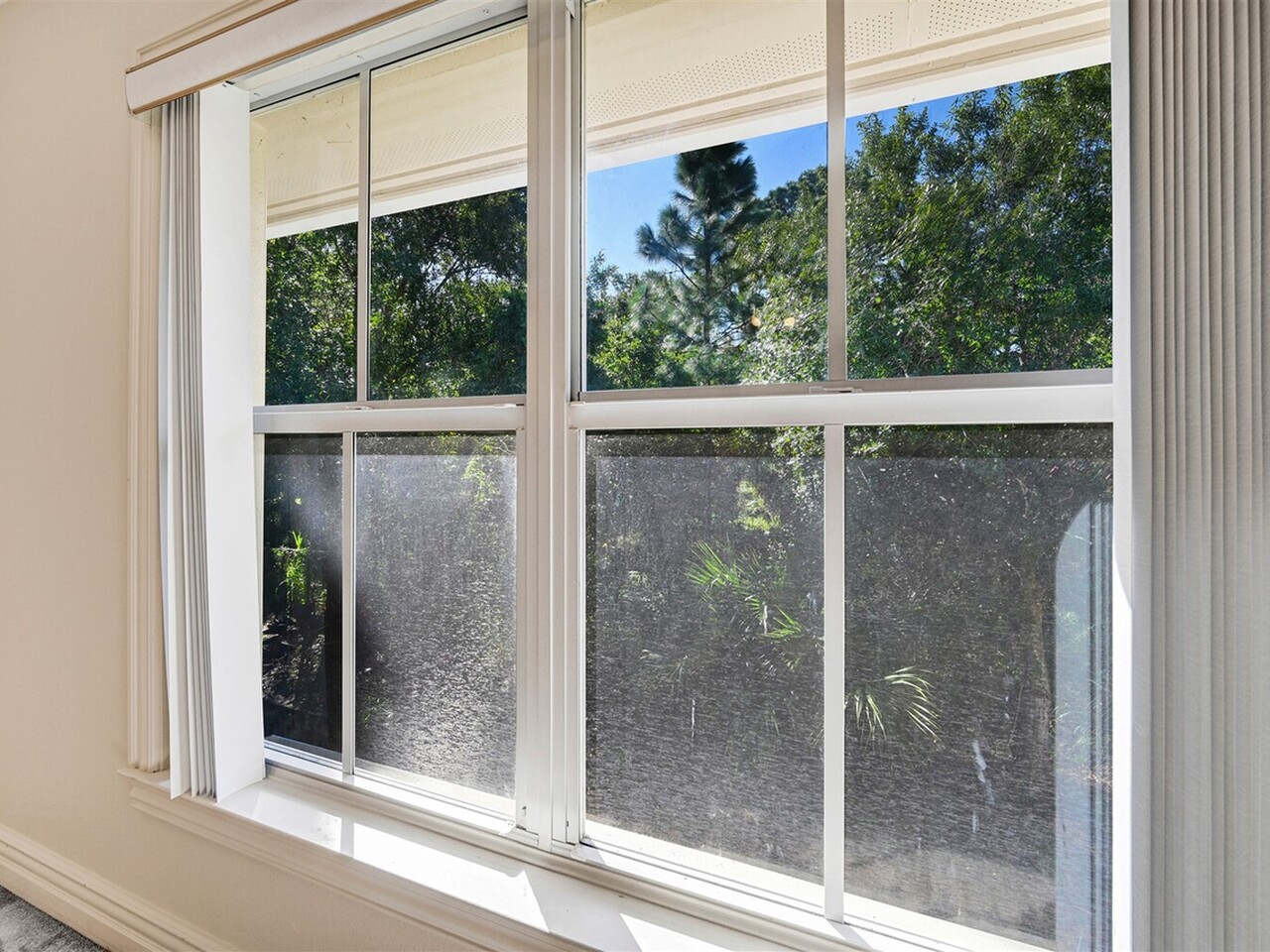 622 Cedar Side Circle NE