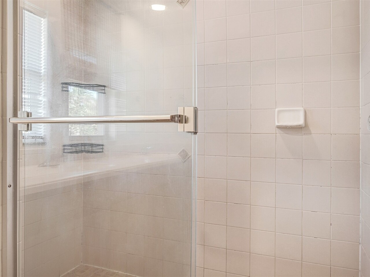 622 Cedar Side Circle NE