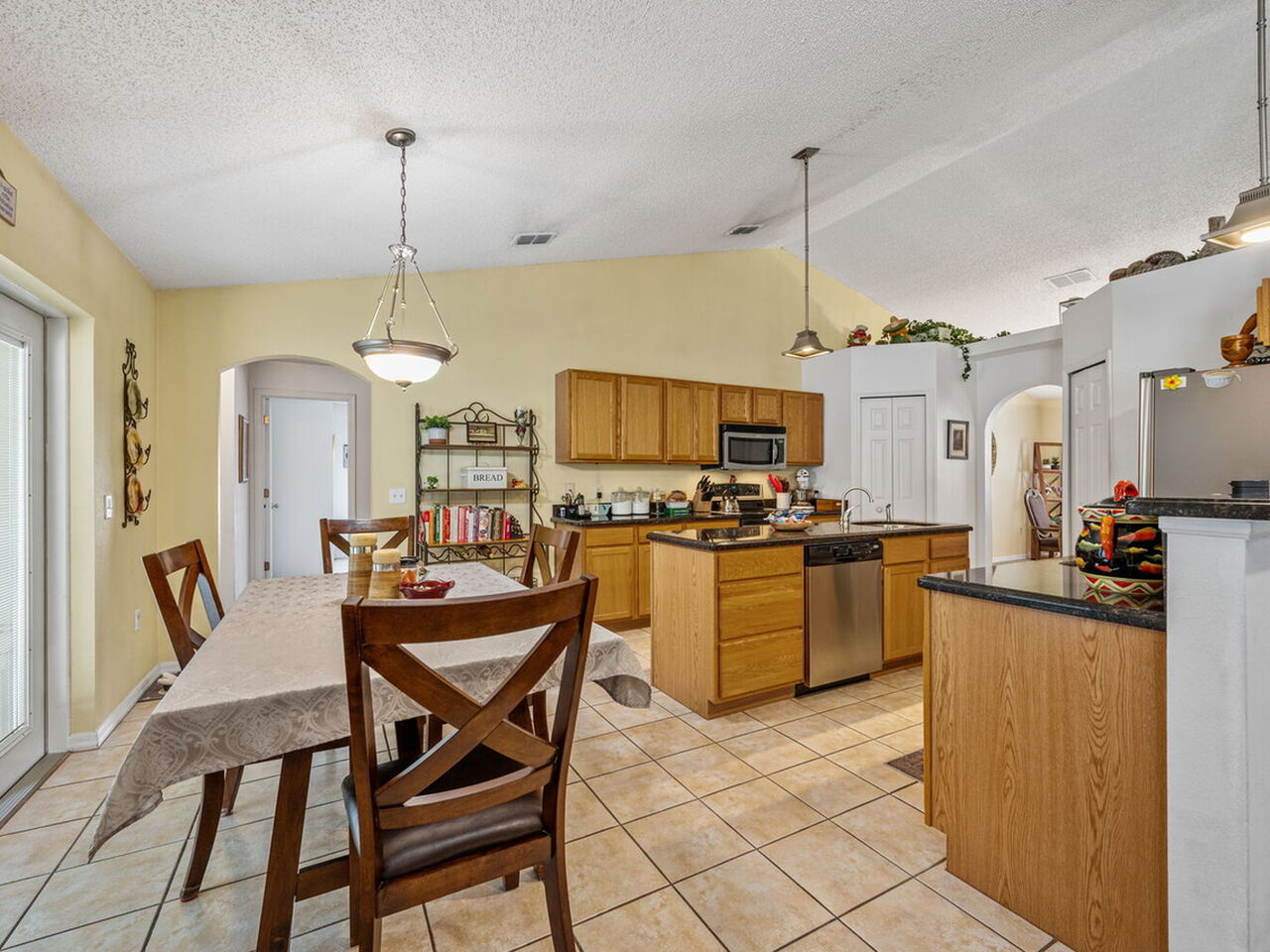 6519 Bamboo Avenue