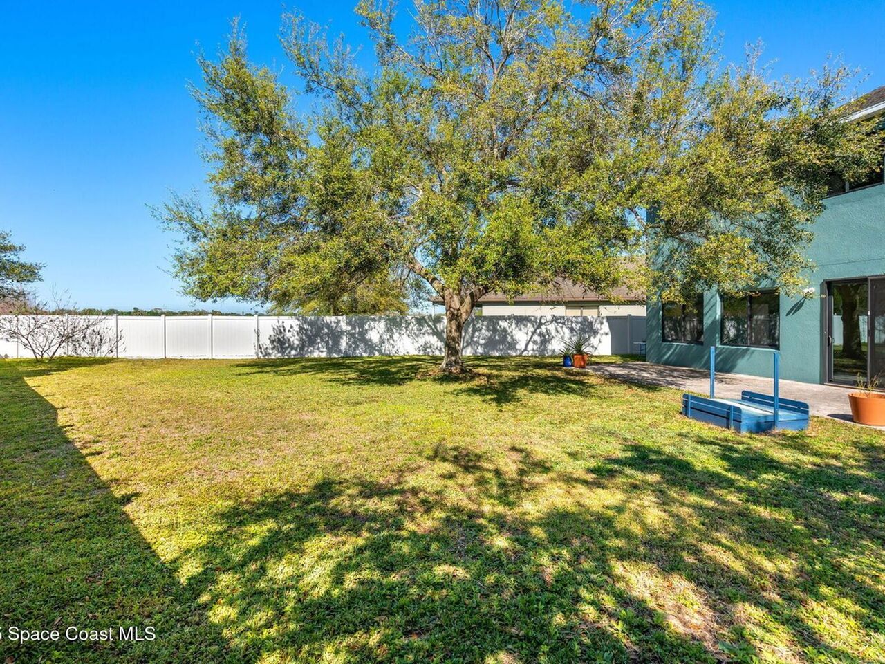 714 Dryden Circle