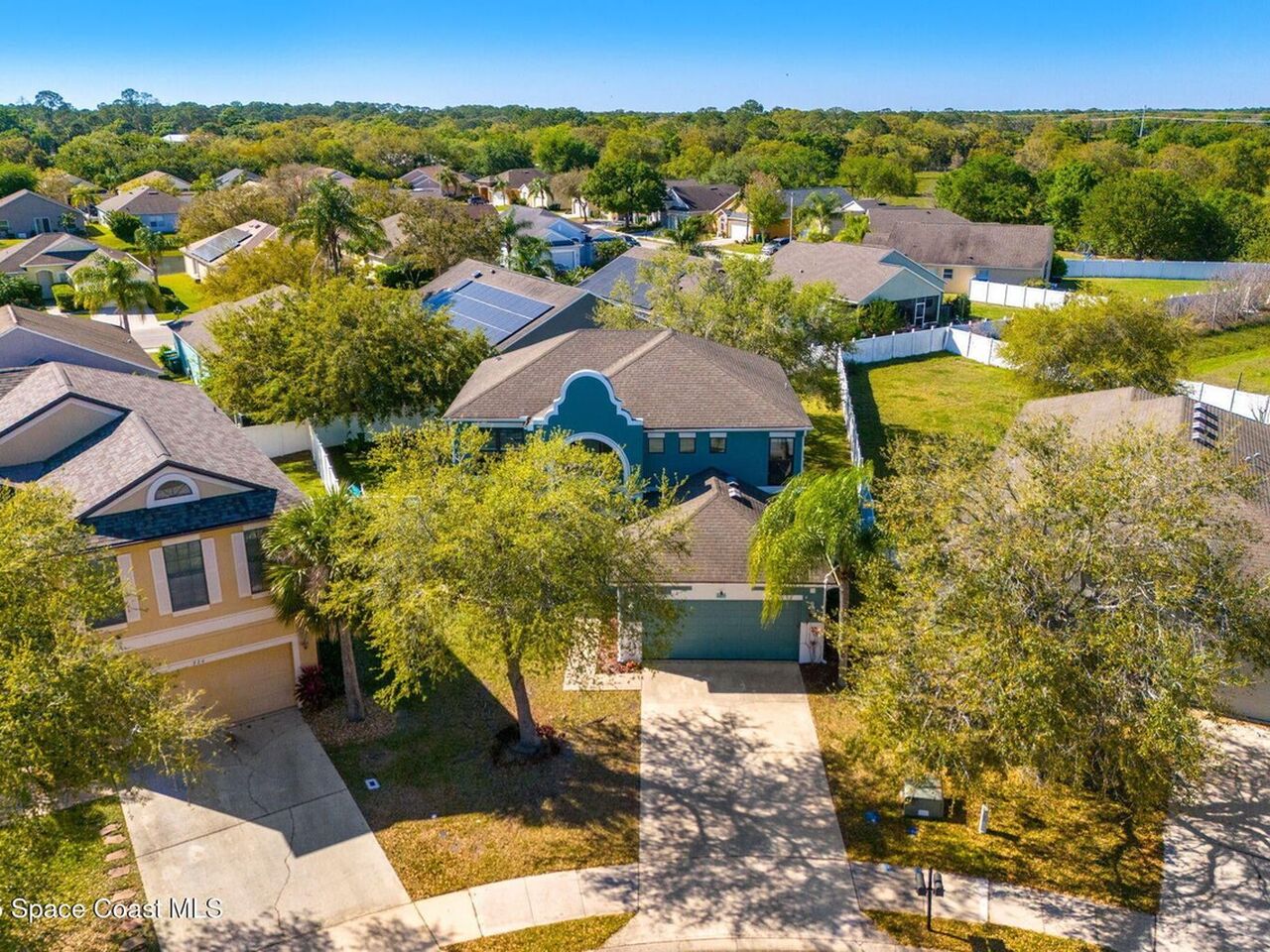 714 Dryden Circle