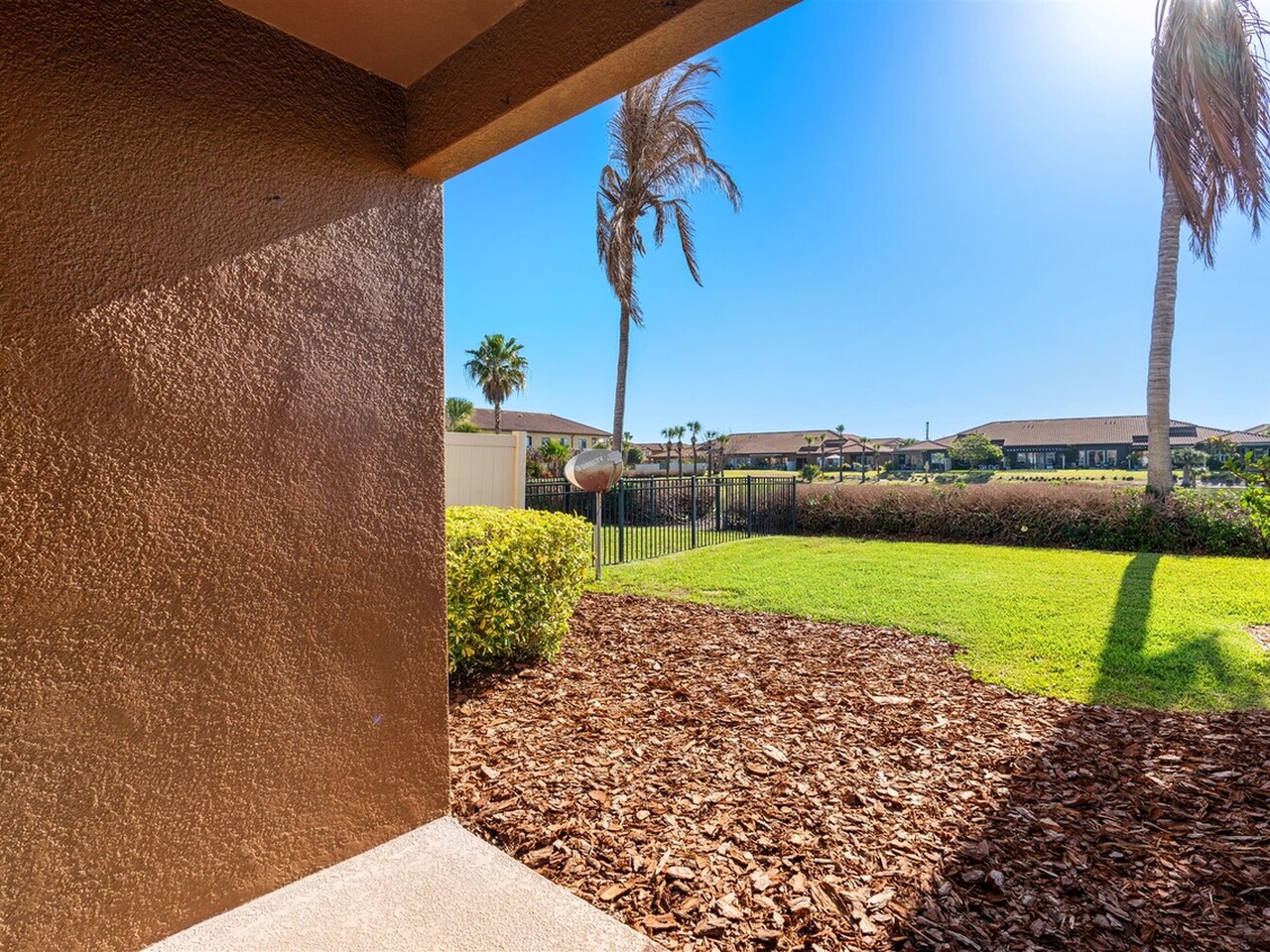 737 Ventura Drive
