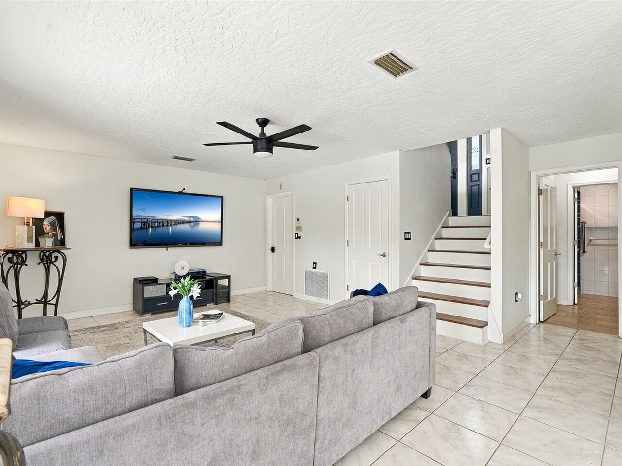 800 Kerry Downs Circle