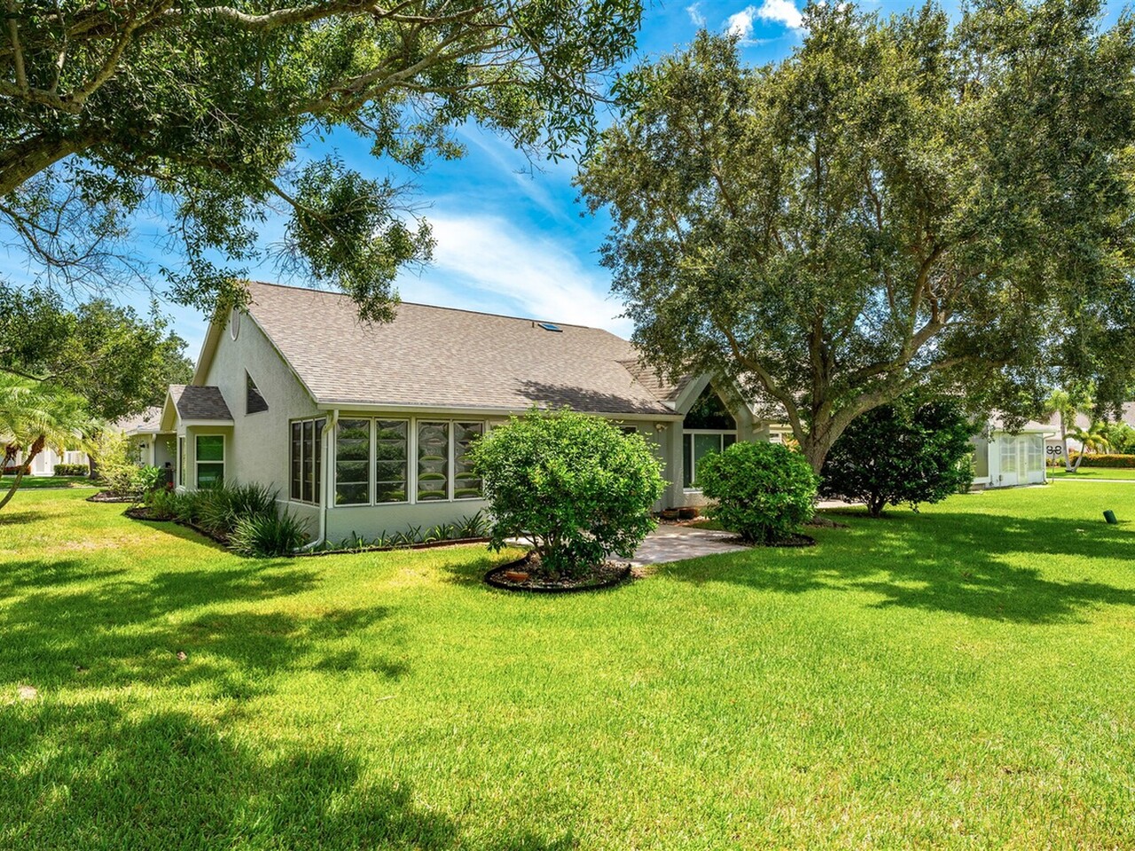822 Oakwood Drive