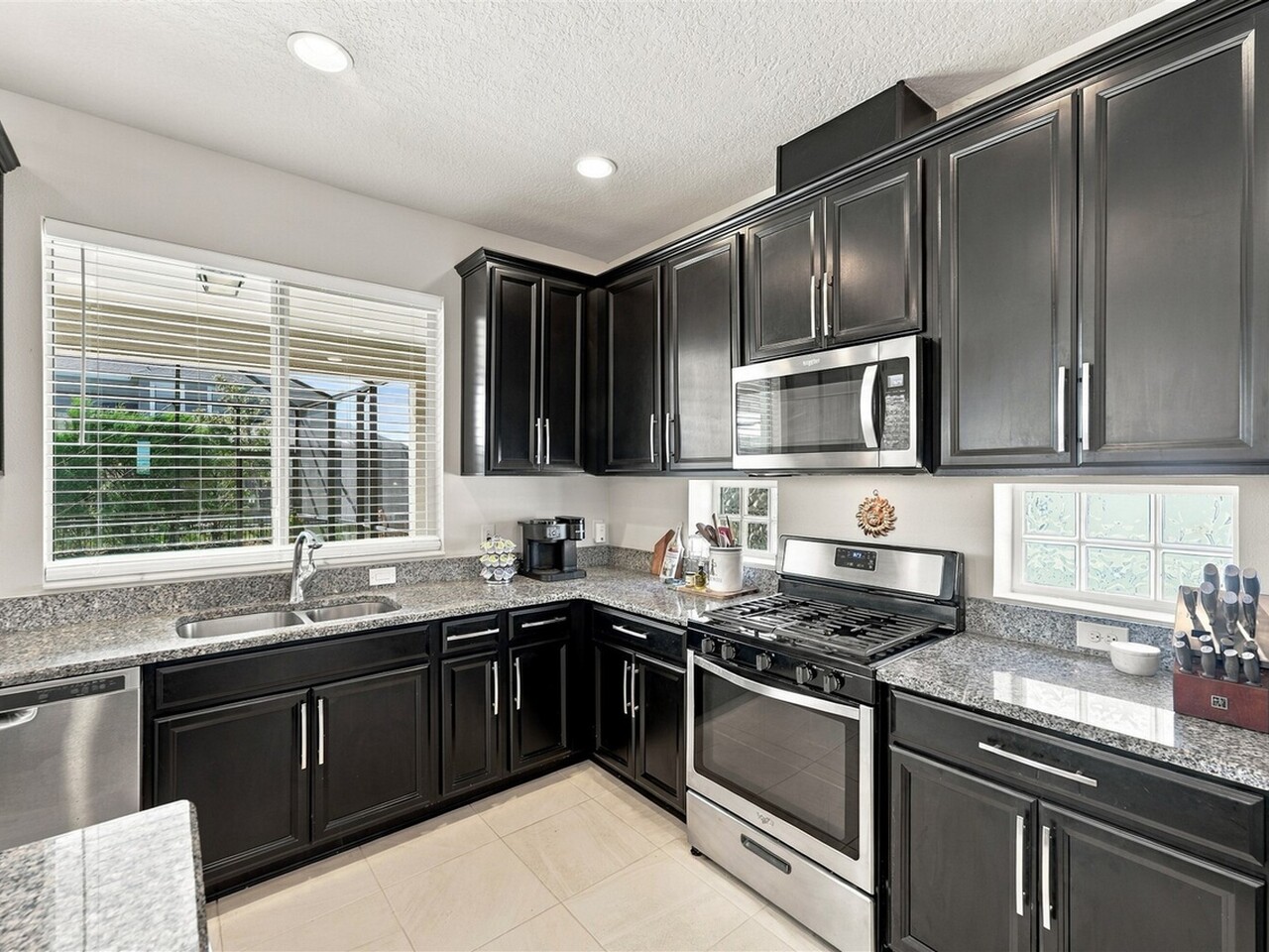 8248 Paragrass Avenue