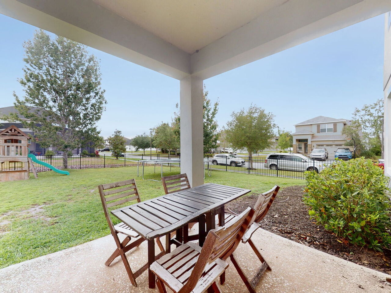 8635 Tallfield Avenue