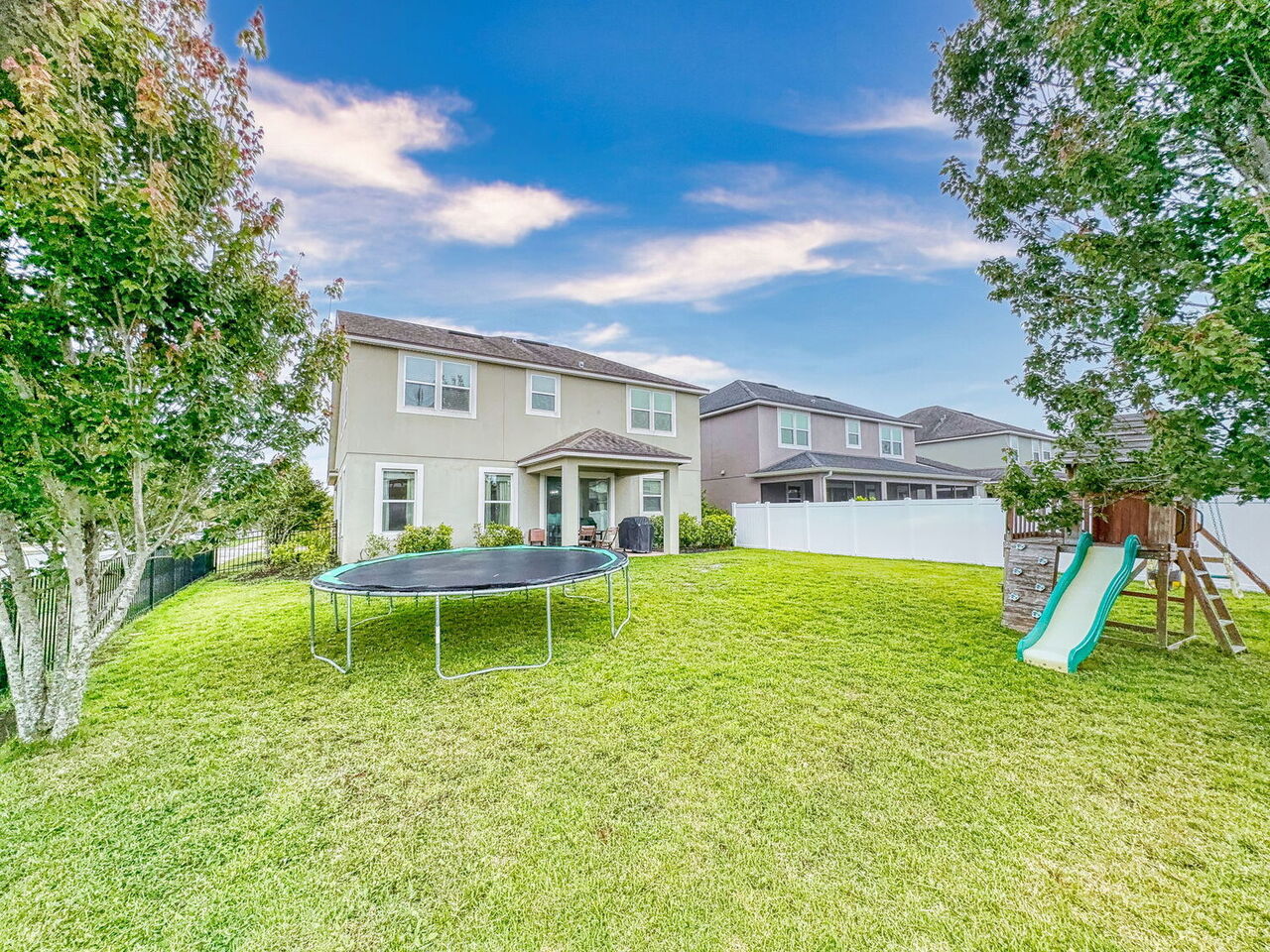 8635 Tallfield Avenue