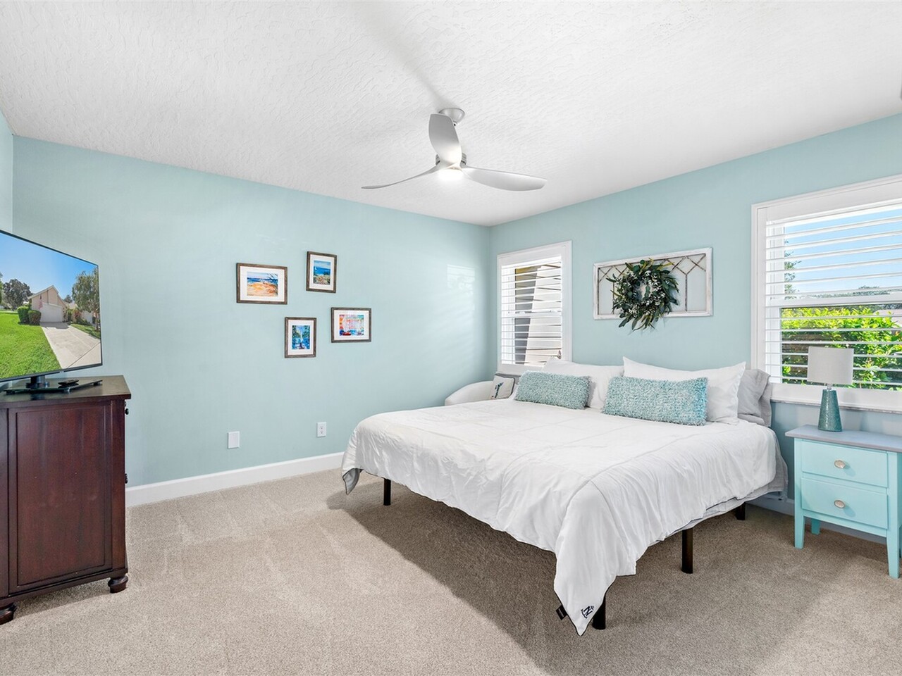 917 Ridge Lake Drive
