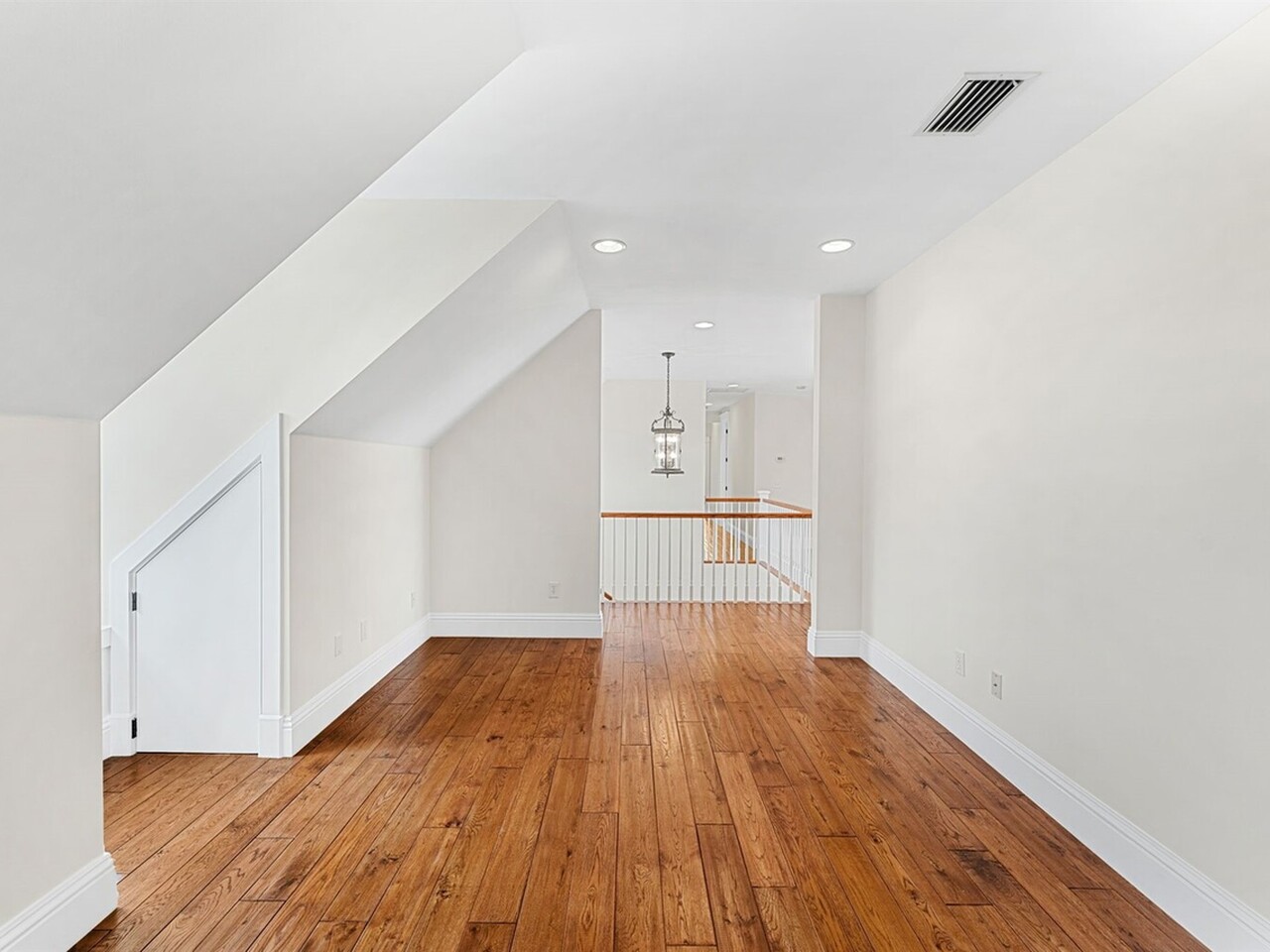 9490 S. Tropical Trail
