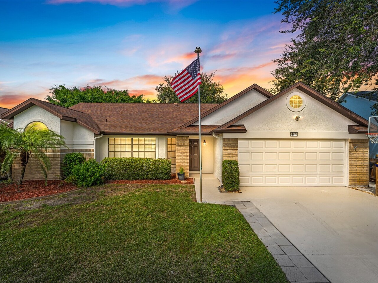 967 Pelican Lane