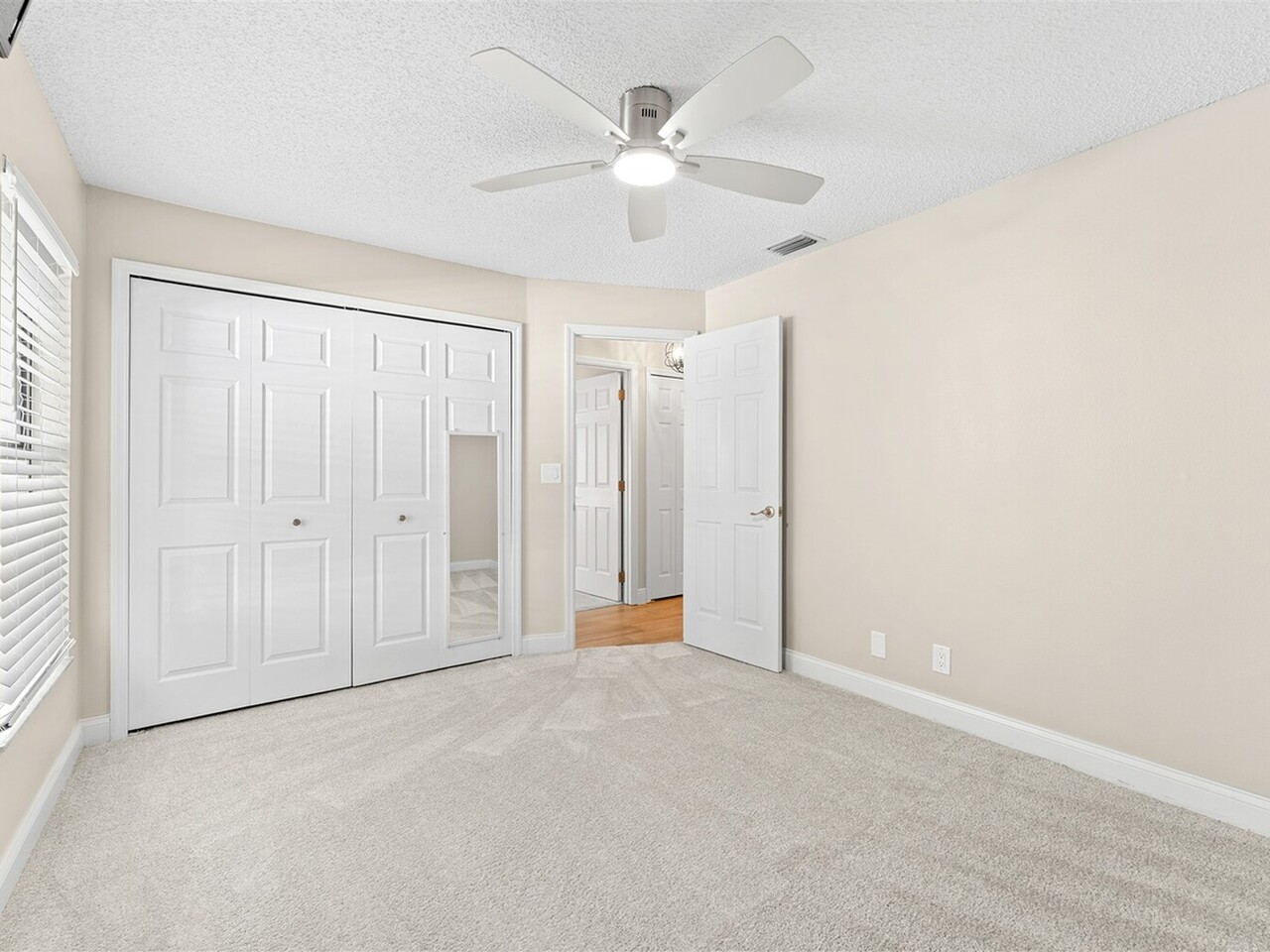 967 Pelican Lane