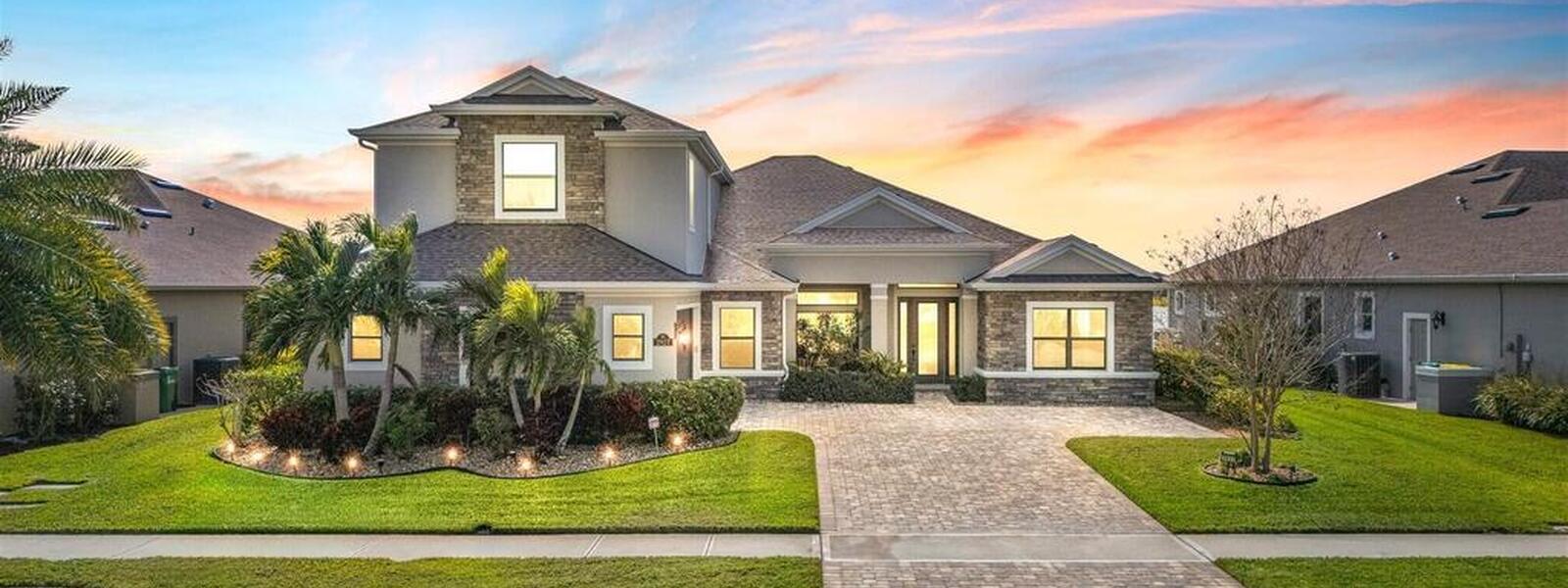 2927 Addison Drive