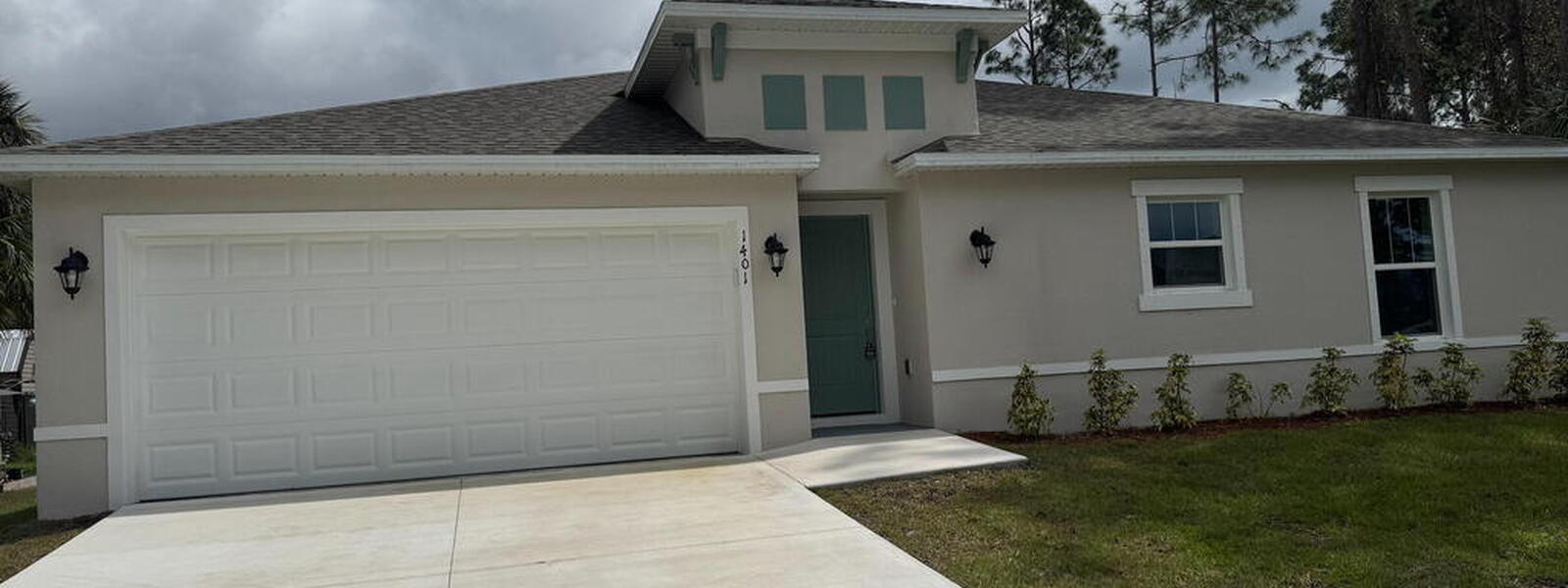 1401 De Groodt Road