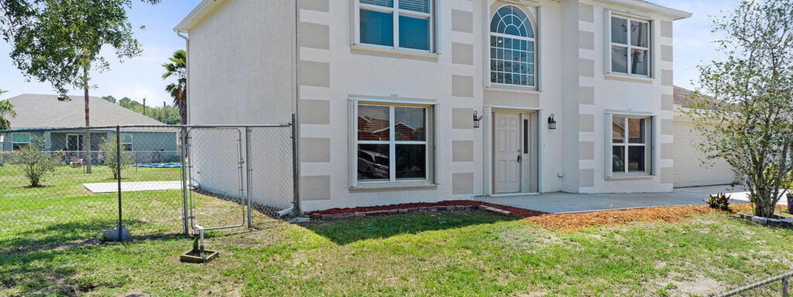 556 Haleybury Street