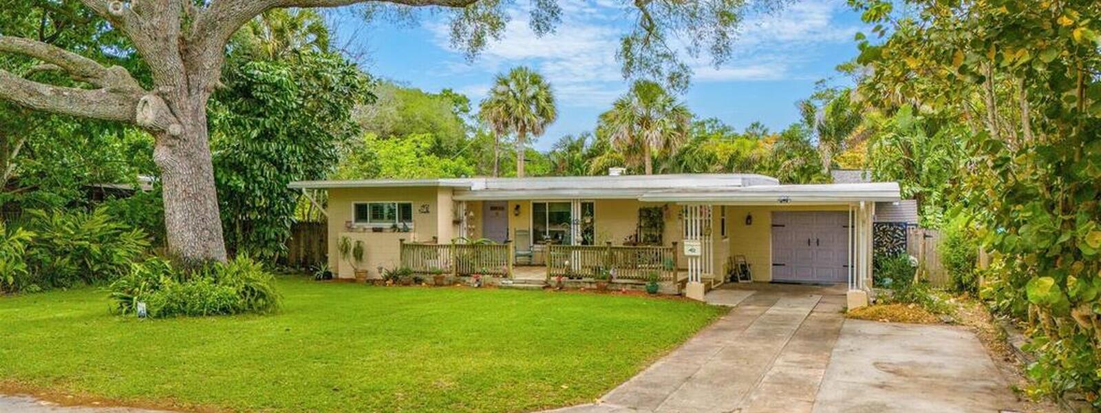42 S Fernwood Drive