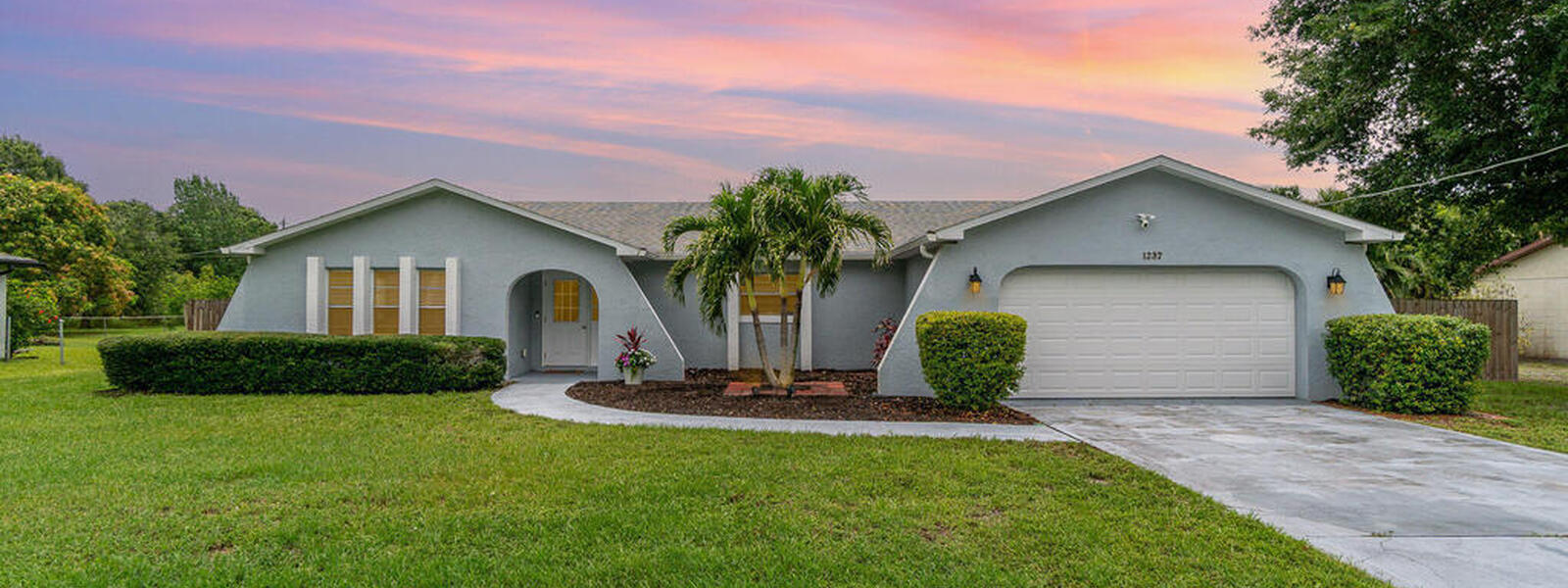 1237 Glenham Drive