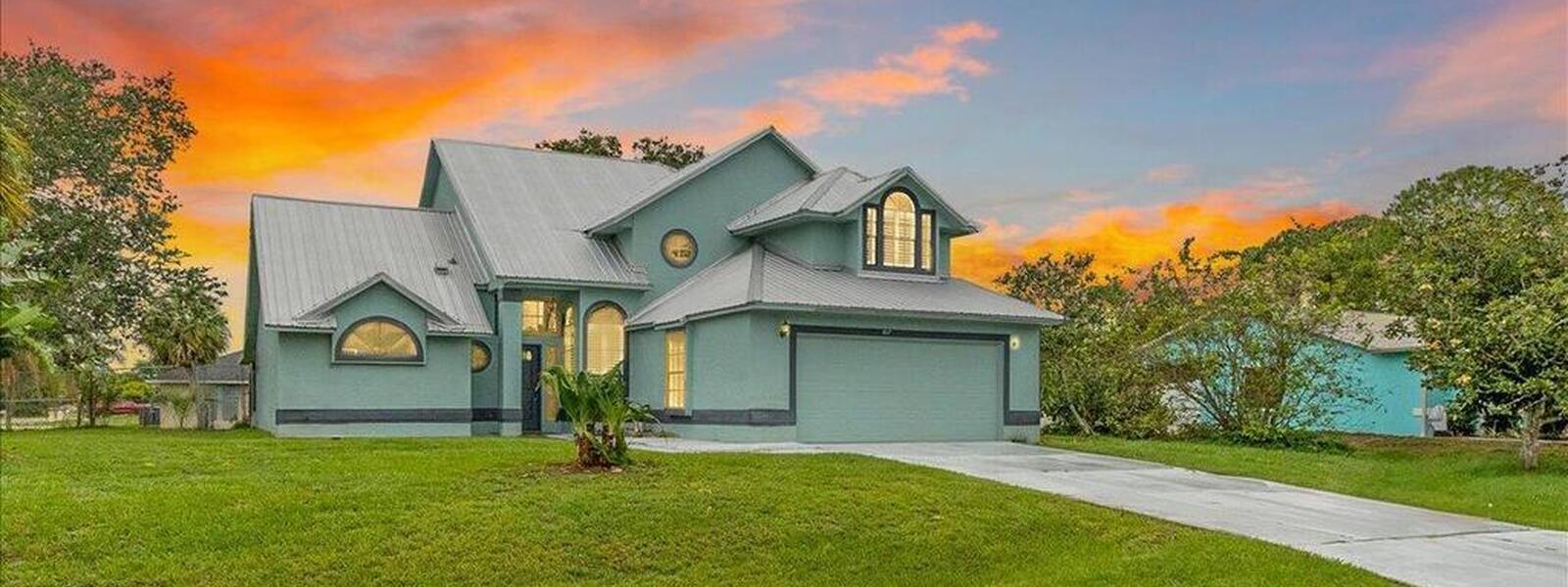 817 Seven Gables Circle