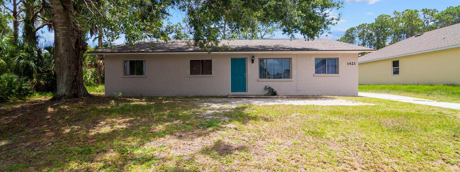 1421 Degroodt Road