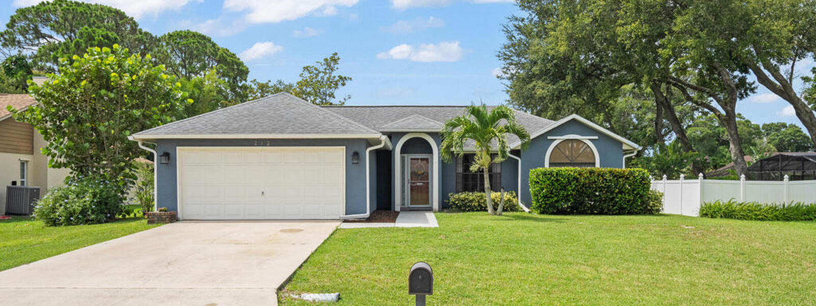 212 Olivick Circle