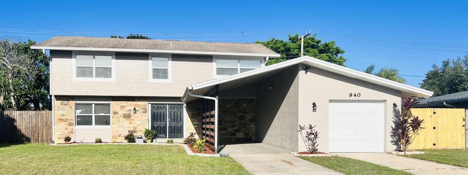 940 Bowing Lane